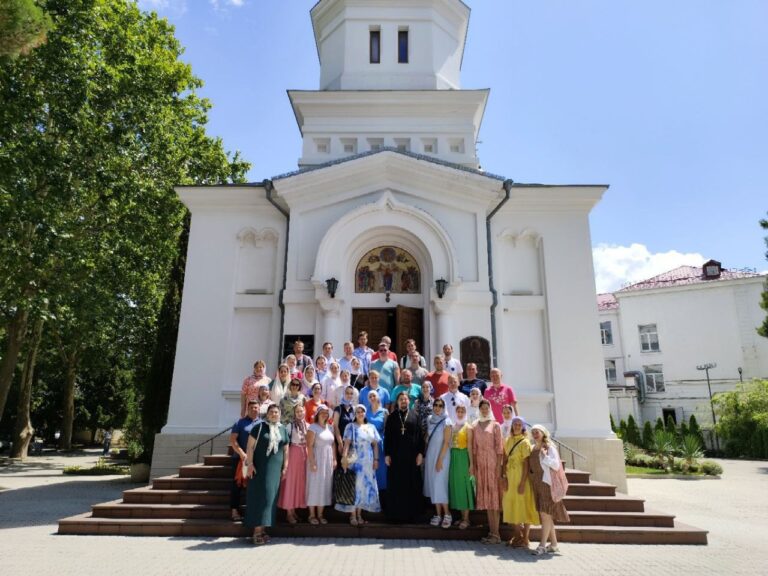 «ДАВАЙ ПОВЕНЧАЕМСЯ» В ВОЗНЕСЕНСКОМ СОБОРЕ